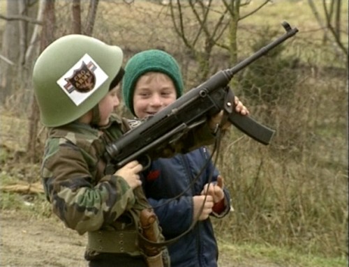 Aernout Mik - Raw Footage, 2006. Two channel video and sound installation. (image from documentary material: Reuters & ITN, ITN Source), digital video on DVD. Courtesy of carlier | gebauer, Berlin.