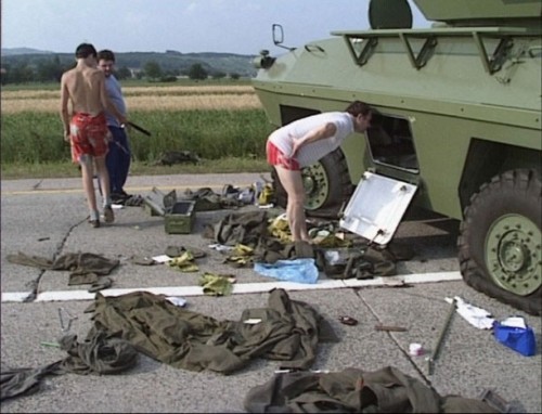 Aernout Mik - Raw Footage, 2006. Two channel video and sound installation. (image from documentary material: Reuters & ITN, ITN Source), digital video on DVD. Courtesy of carlier | gebauer, Berlin.