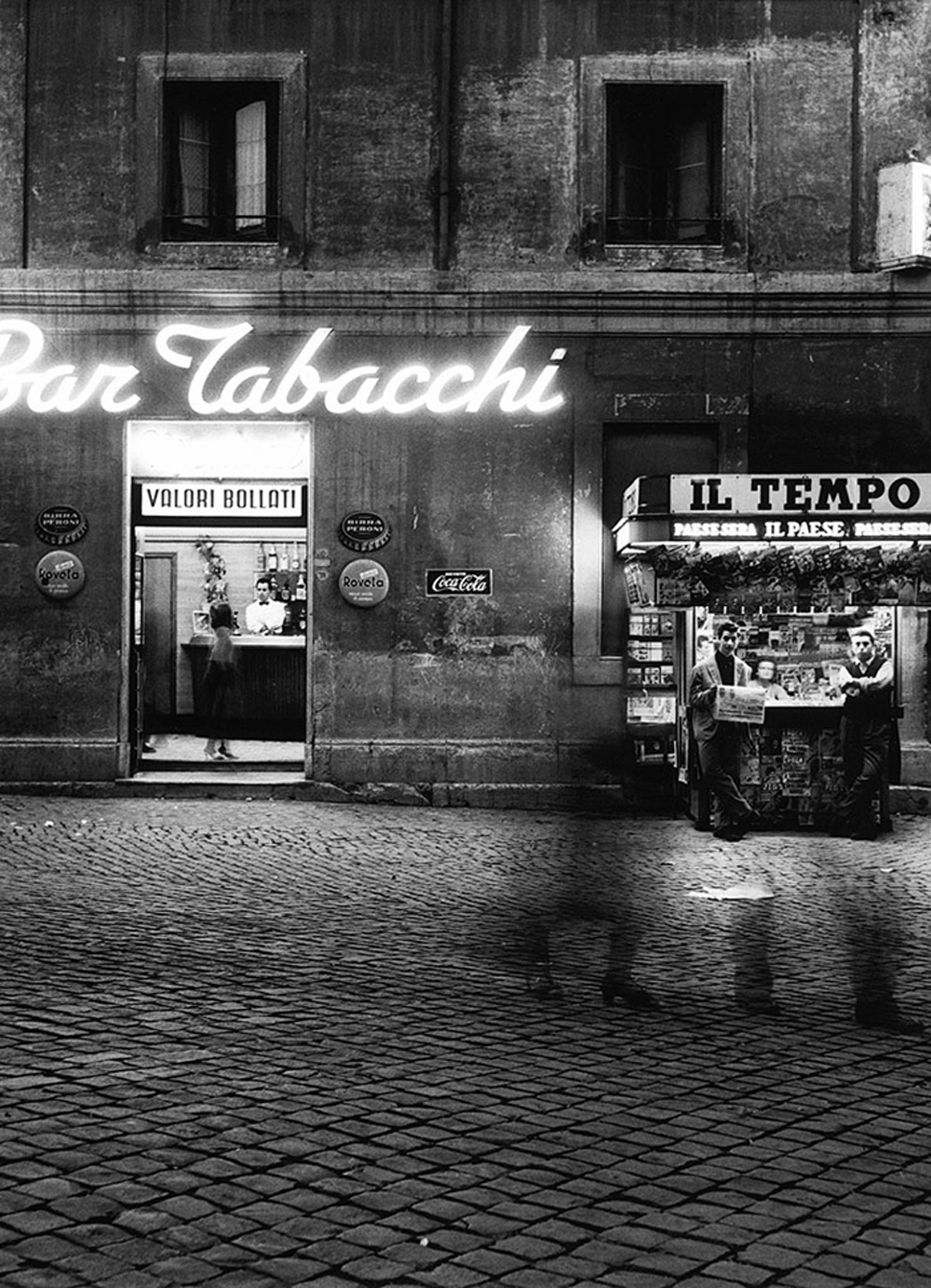 Paris Photo:  William Klein Summer evening, via di Monserrato, Rome, 1956 Gelatin silve print, printed later WILLIAM KLEIN/GALLERY FIFTY ONE Exhibitor: GALLERY FIFTY ONE