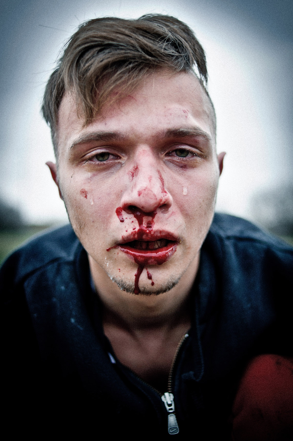 Andrew Lubimov, Hooligans. Erschienen in Vice Nr. 9/2014. Nominiert in der Kategorie Reportagefotografie des Jahres. © Andrew Lubimov 
