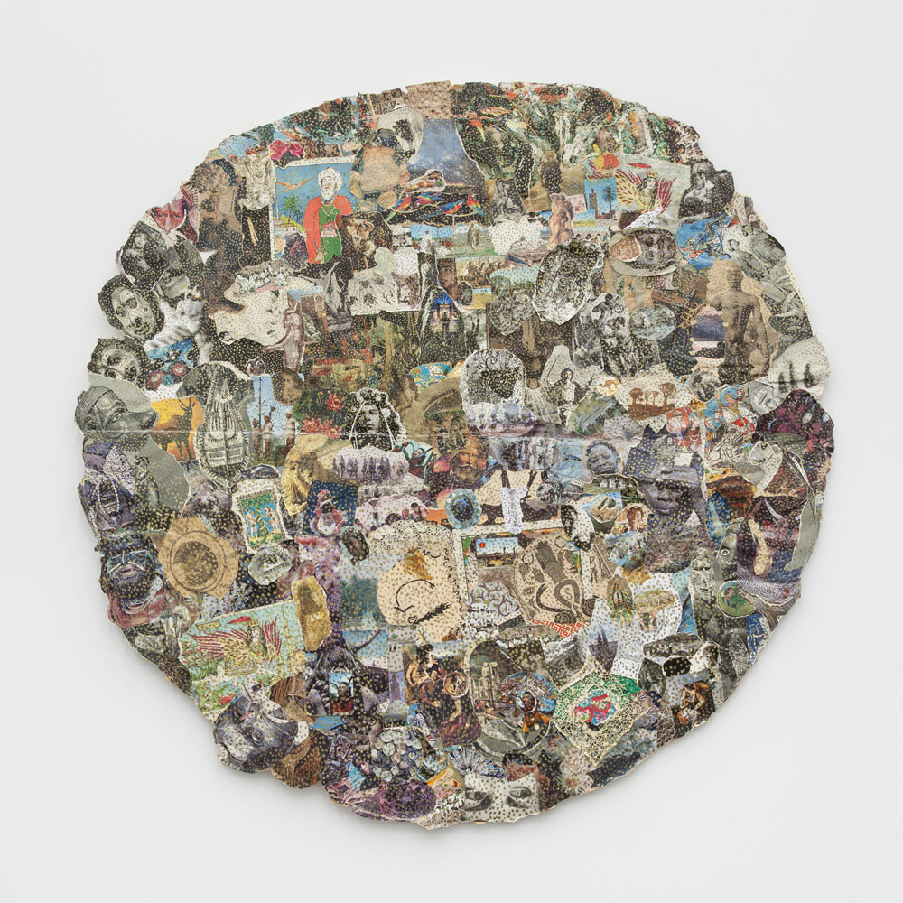 Michael Buthe Weltkarte, 1970 Collage (auf Textil, auf Leichtschaumplatte), Kunstmuseum Luzern, Leihgabe aus Privatbesitz, © Pro Litteris, Zürich